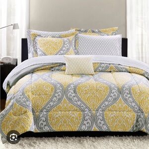 Elegant Yellow and Gray Queen  Comforter and Sham Set with queen sheet set